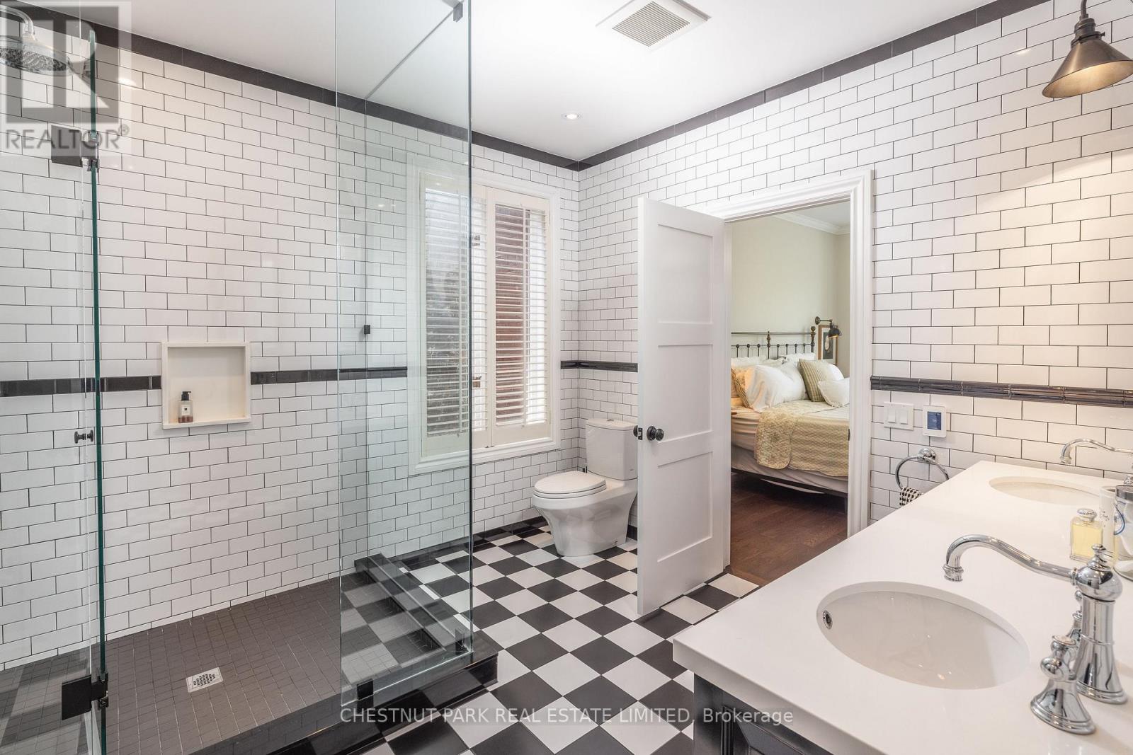 41 Chicora Avenue, Toronto, Ontario  M5R 1T7 - Photo 20 - C13148862