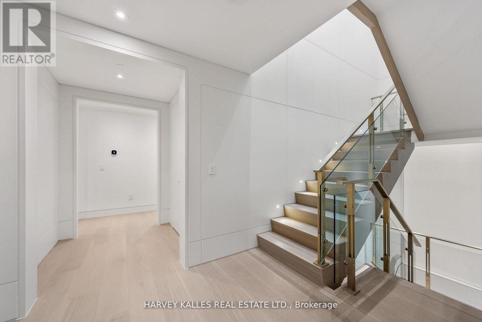 335 Lytton Boulevard, Toronto, Ontario  M5N 1R9 - Photo 15 - C13148896