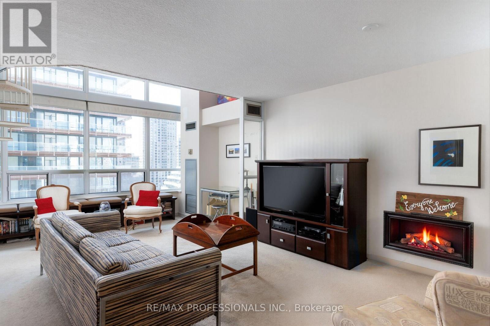 1506 - 25 Maitland Street, Toronto, Ontario  M4Y 2W1 - Photo 10 - C13148910
