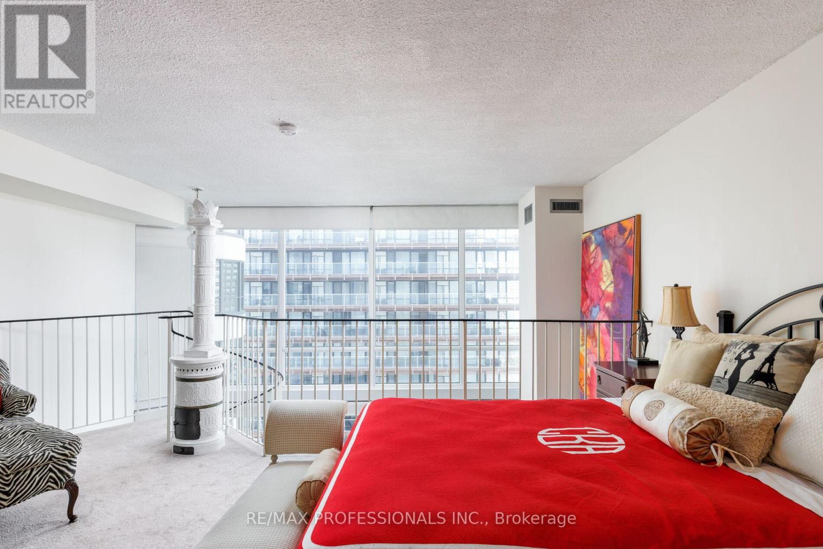 1506 - 25 Maitland Street, Toronto, Ontario  M4Y 2W1 - Photo 4 - C13148910