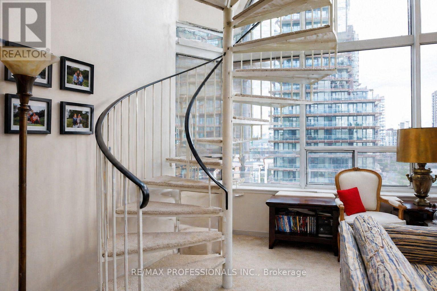1506 - 25 Maitland Street, Toronto, Ontario  M4Y 2W1 - Photo 5 - C13148910