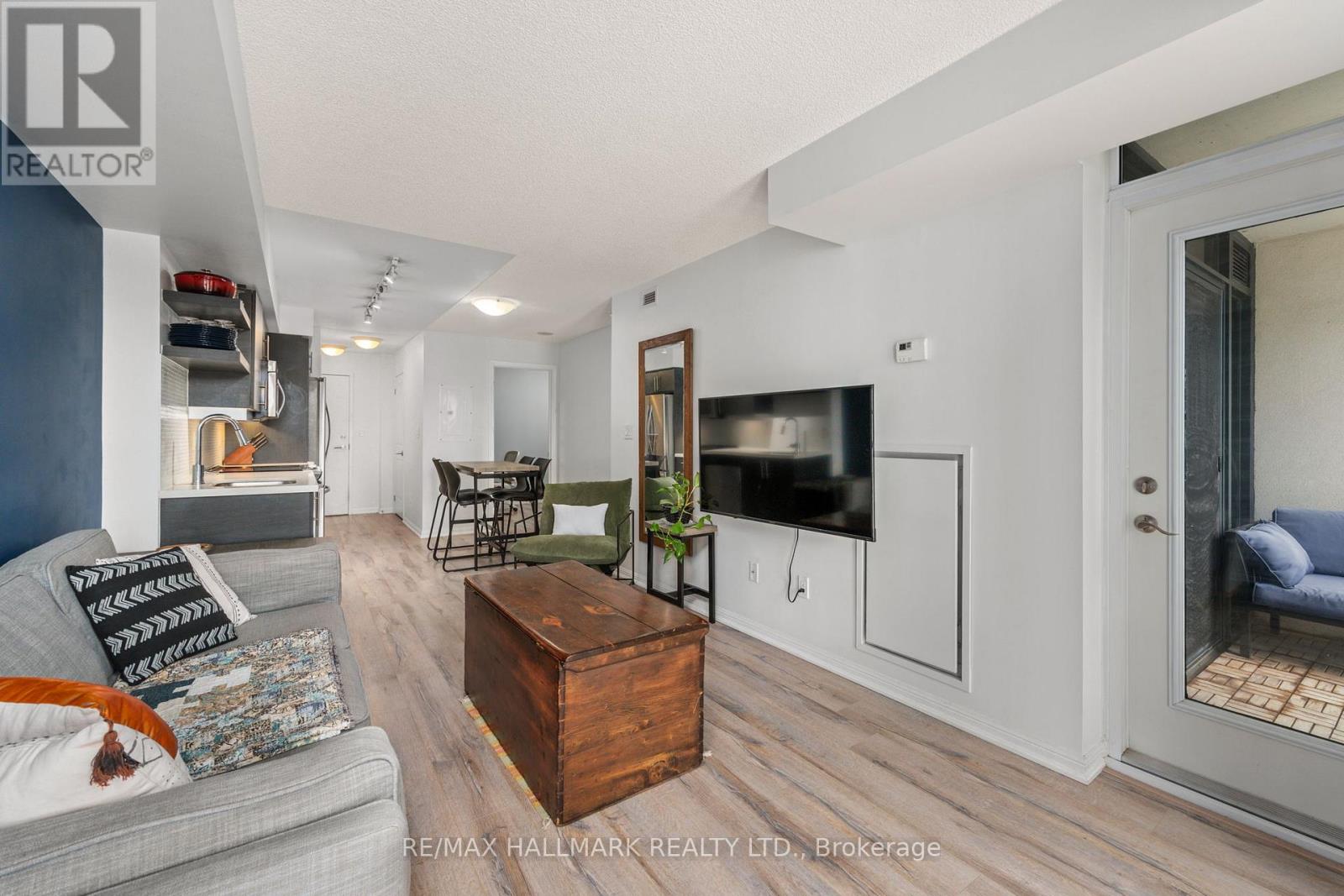 819 - 400 Adelaide Street E, Toronto, Ontario  M5A 4S3 - Photo 11 - C13149078
