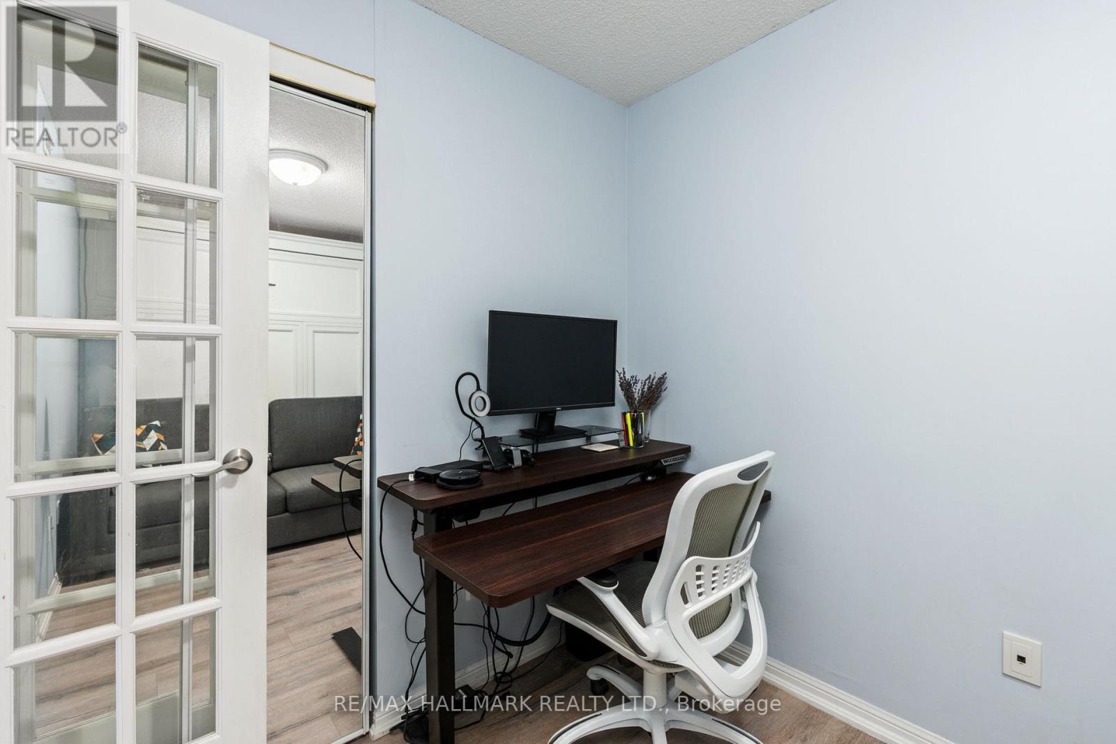 819 - 400 Adelaide Street E, Toronto, Ontario  M5A 4S3 - Photo 17 - C13149078