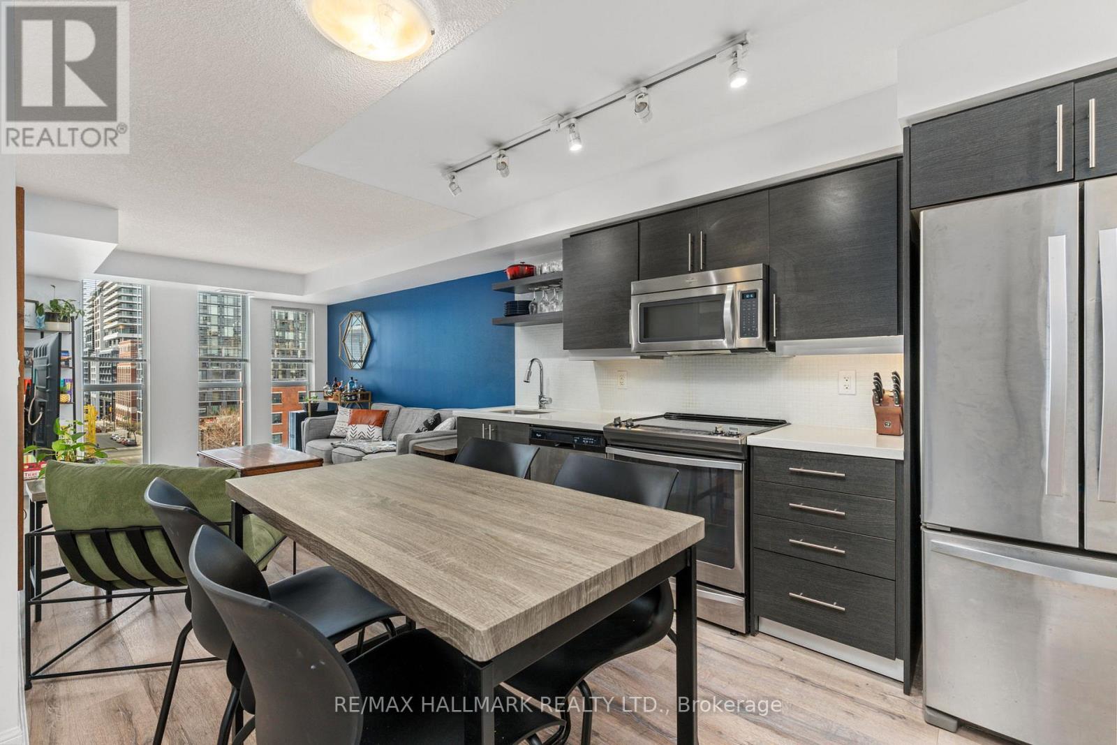 819 - 400 Adelaide Street E, Toronto, Ontario  M5A 4S3 - Photo 6 - C13149078