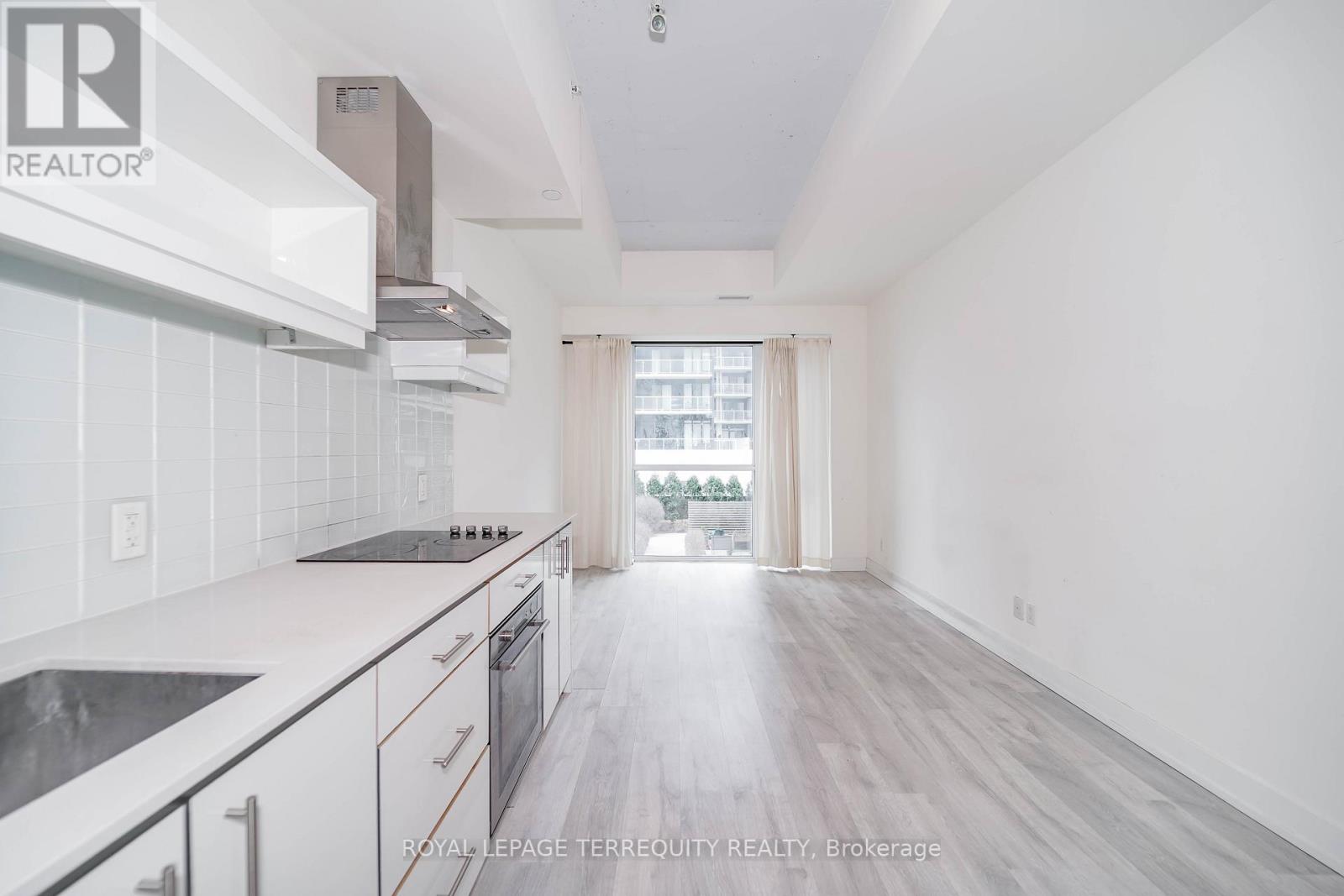 204 - 75 The Donway W, Toronto (Banbury-Don Mills), Ontario  M3C 2E9 - Photo 24 - C13149158