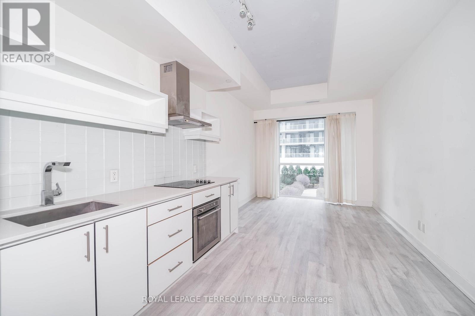 204 - 75 The Donway W, Toronto (Banbury-Don Mills), Ontario  M3C 2E9 - Photo 25 - C13149158