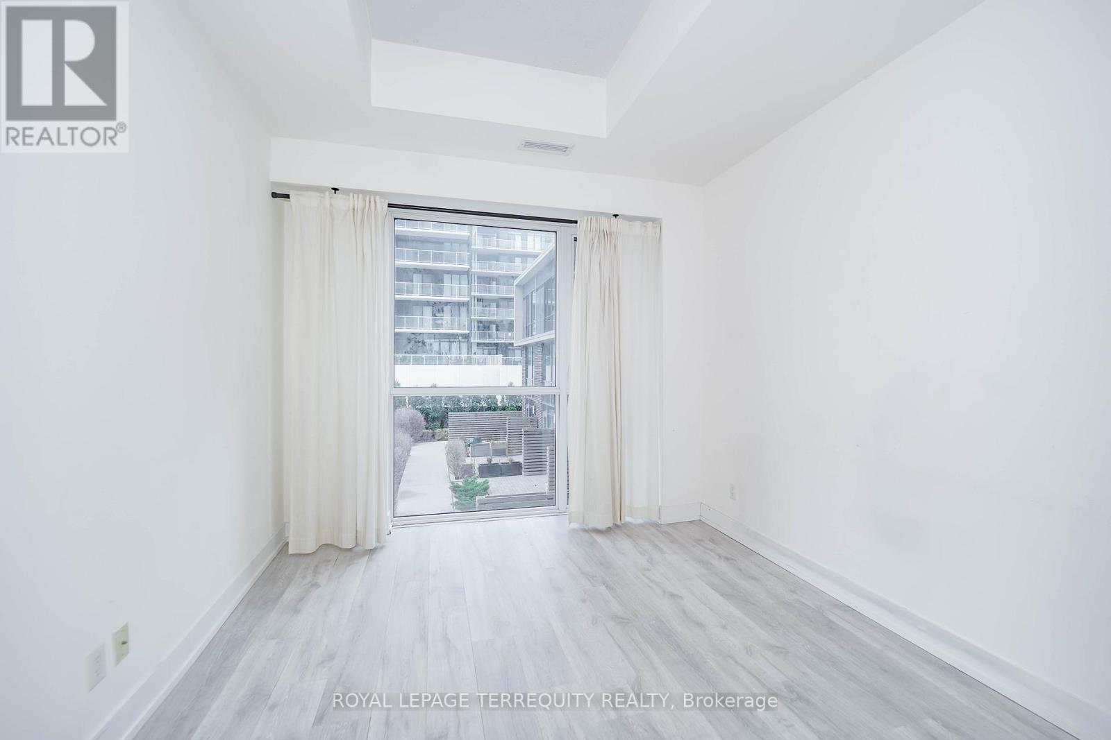 204 - 75 The Donway W, Toronto (Banbury-Don Mills), Ontario  M3C 2E9 - Photo 28 - C13149158