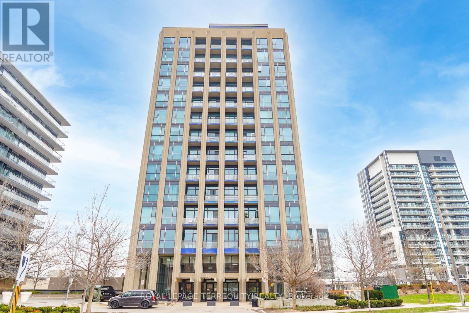 204 - 75 The Donway W, Toronto (Banbury-Don Mills), Ontario  M3C 2E9 - Photo 3 - C13149158