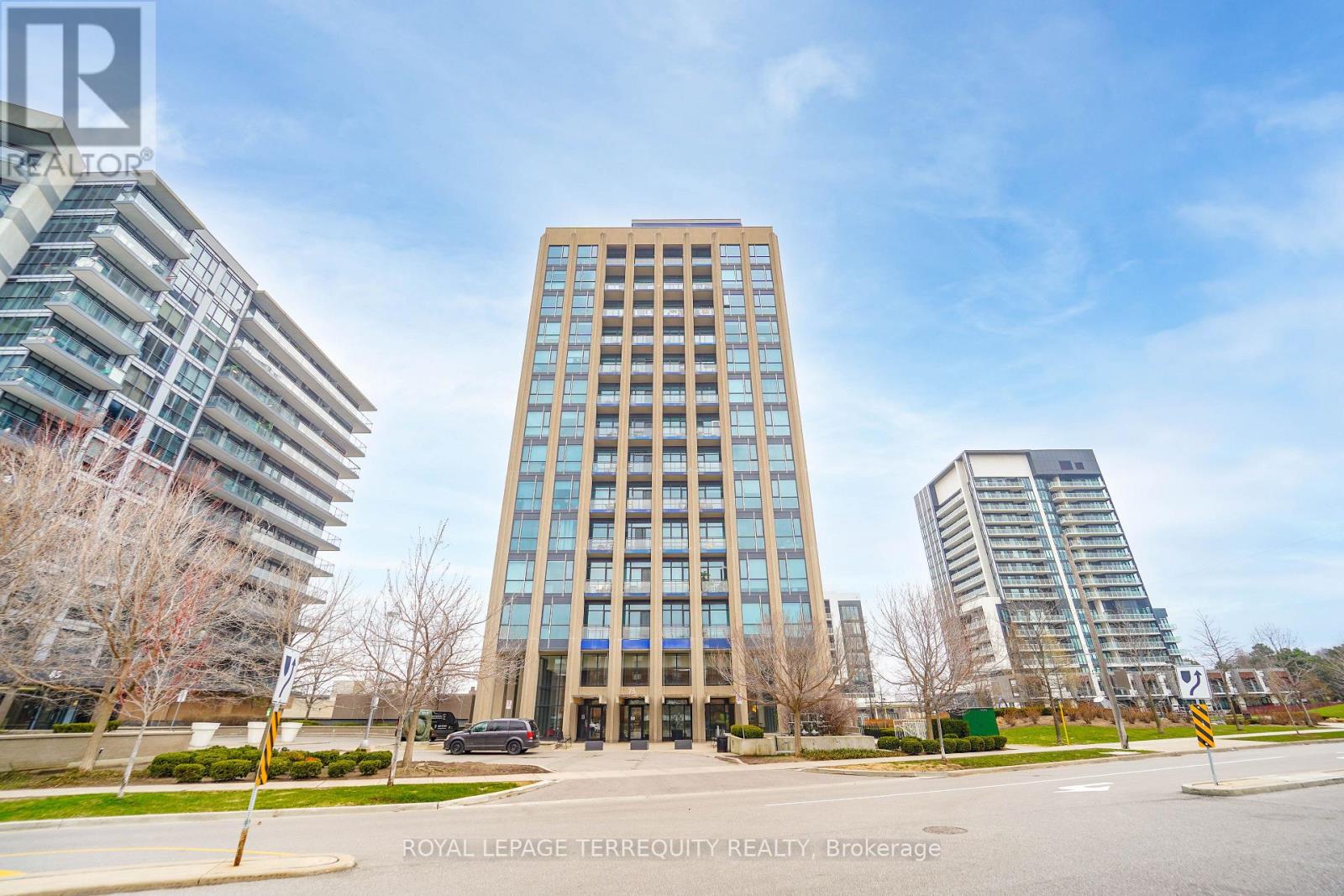 204 - 75 The Donway W, Toronto (Banbury-Don Mills), Ontario  M3C 2E9 - Photo 4 - C13149158