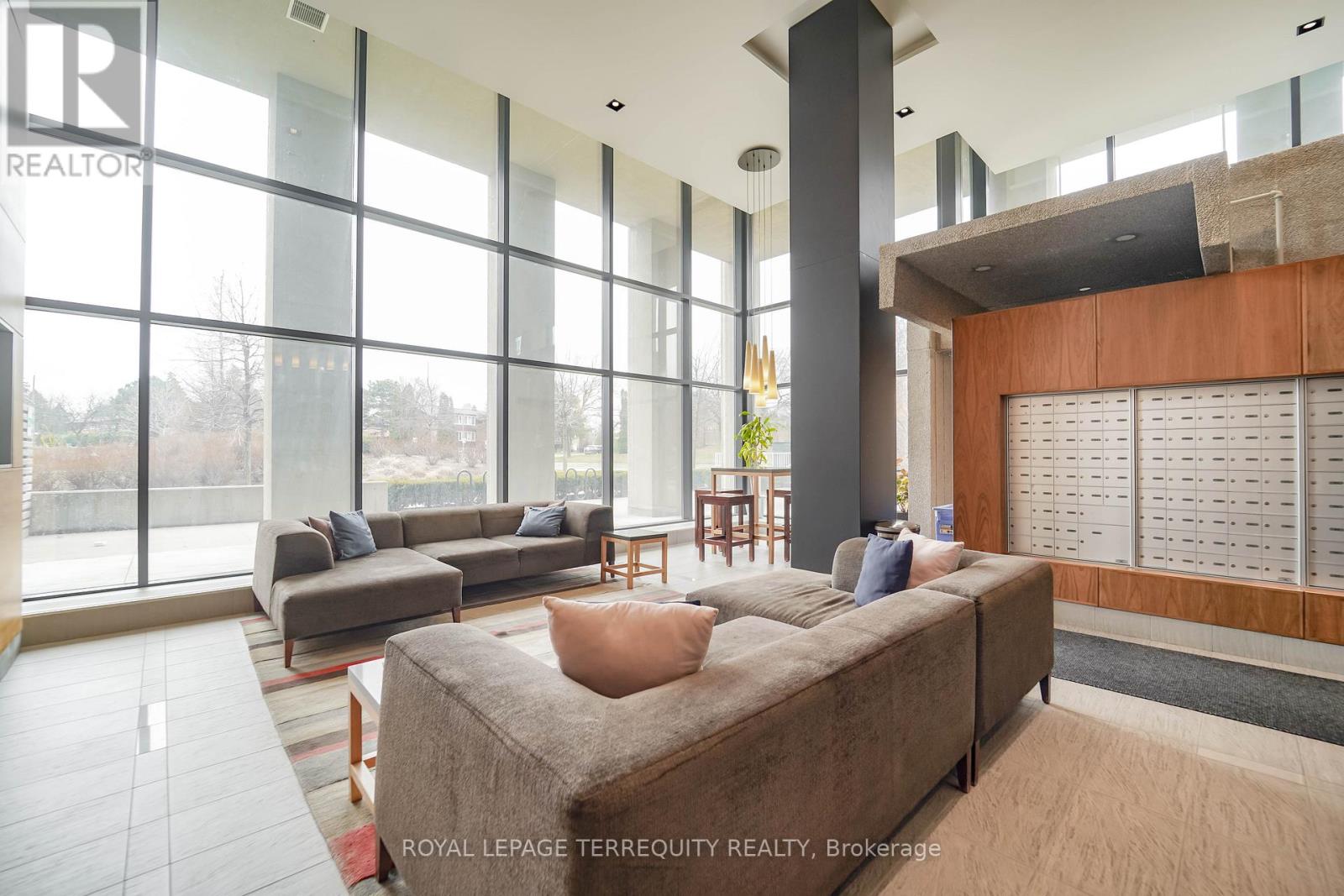 204 - 75 The Donway W, Toronto (Banbury-Don Mills), Ontario  M3C 2E9 - Photo 6 - C13149158