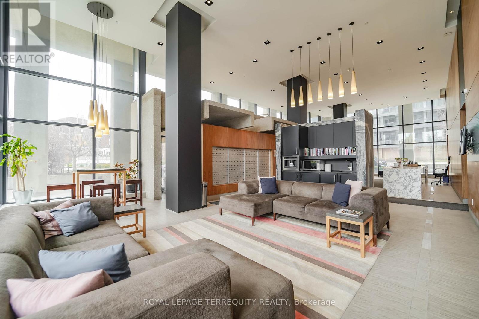 204 - 75 The Donway W, Toronto (Banbury-Don Mills), Ontario  M3C 2E9 - Photo 7 - C13149158