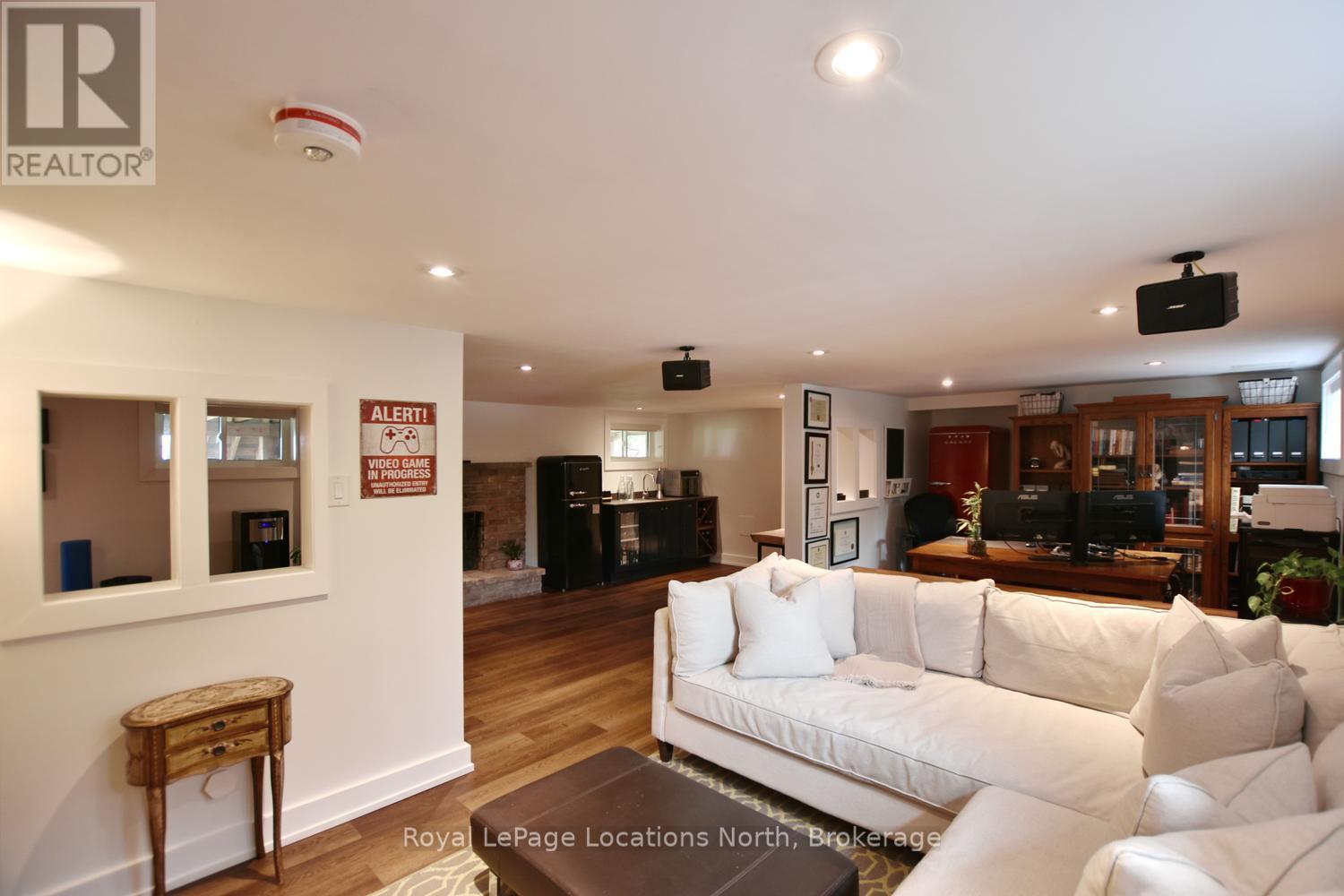 33 D Lane, Collingwood, Ontario L9Y 0X2 - Photo 28 - S13134576