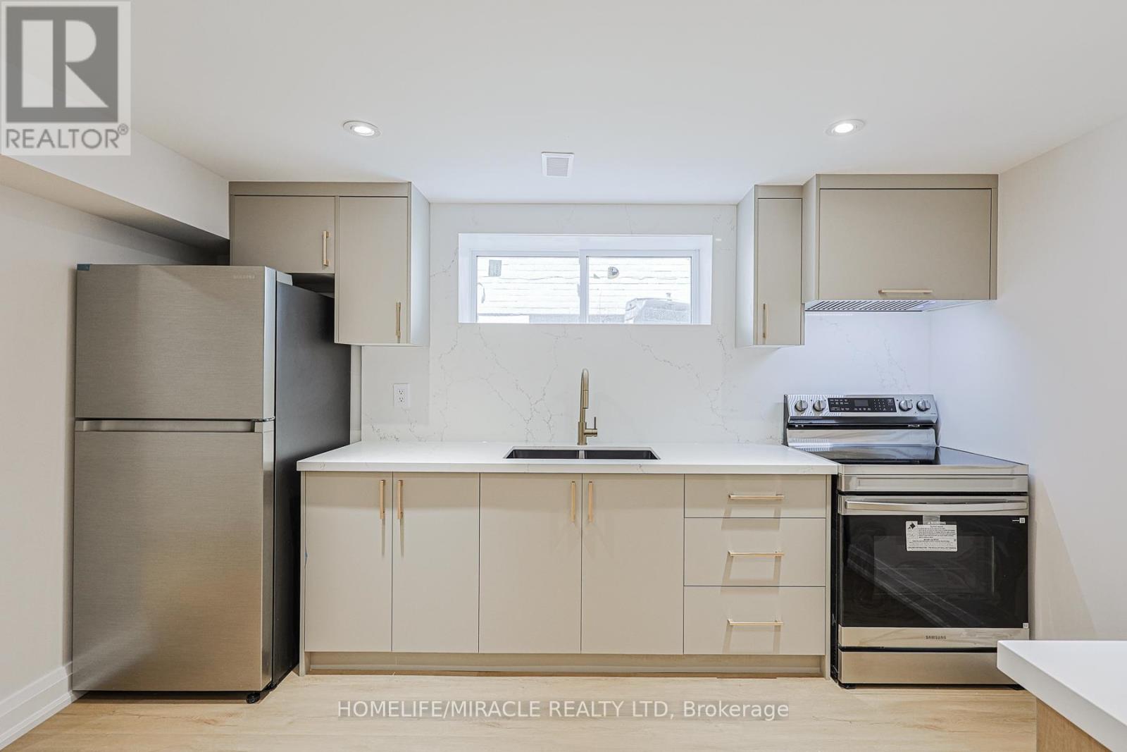 158 Cass Avenue, Toronto, Ontario  M1T 2B7 - Photo 25 - E13148868
