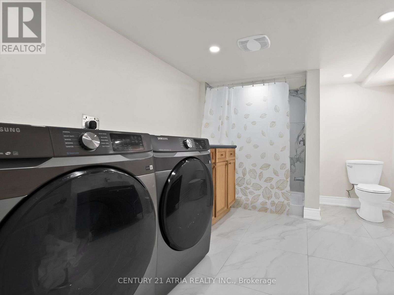 32 Rosevear Avenue, Toronto, Ontario  M4C 1Z3 - Photo 20 - E13148976