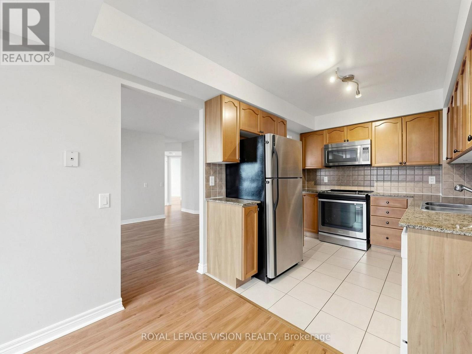 1415 - 83 Borough Drive, Toronto, Ontario  M1P 5E4 - Photo 8 - E13149028