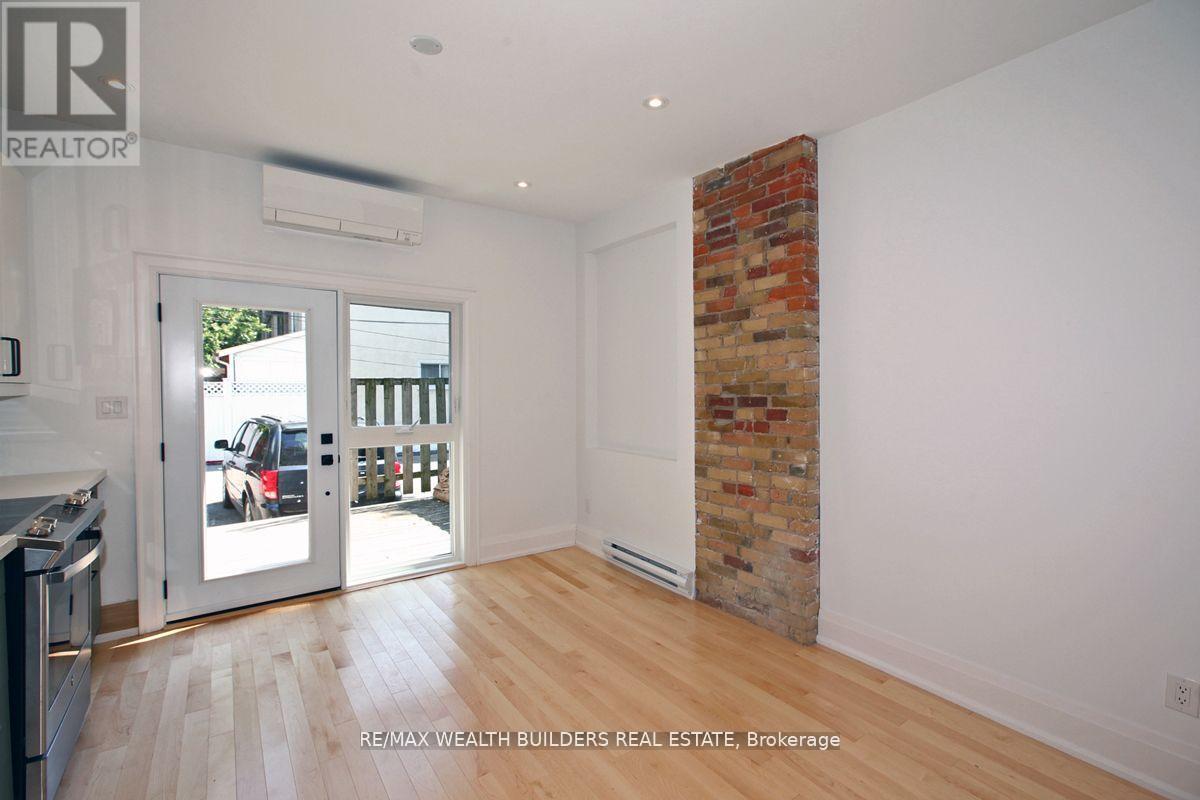 3 - 167 Broadview Avenue, Toronto, Ontario  M4M 2G3 - Photo 6 - E13149148