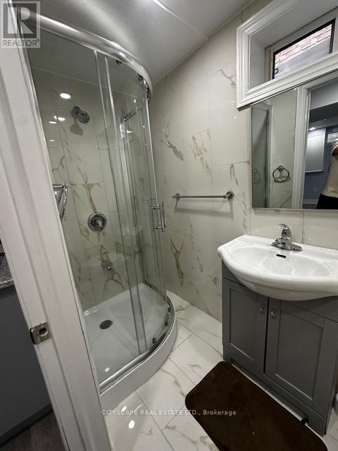 82 Chatfield Drive, Ajax, Ontario  L1T 2J9 - Photo 14 - E13149154