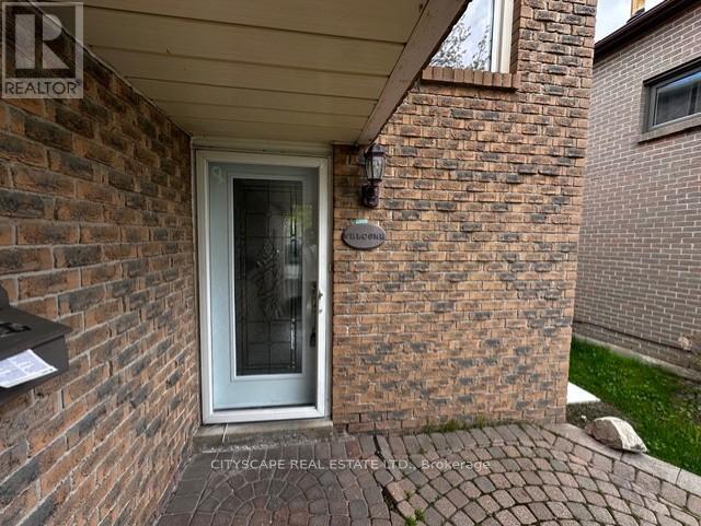 82 Chatfield Drive, Ajax, Ontario  L1T 2J9 - Photo 4 - E13149154