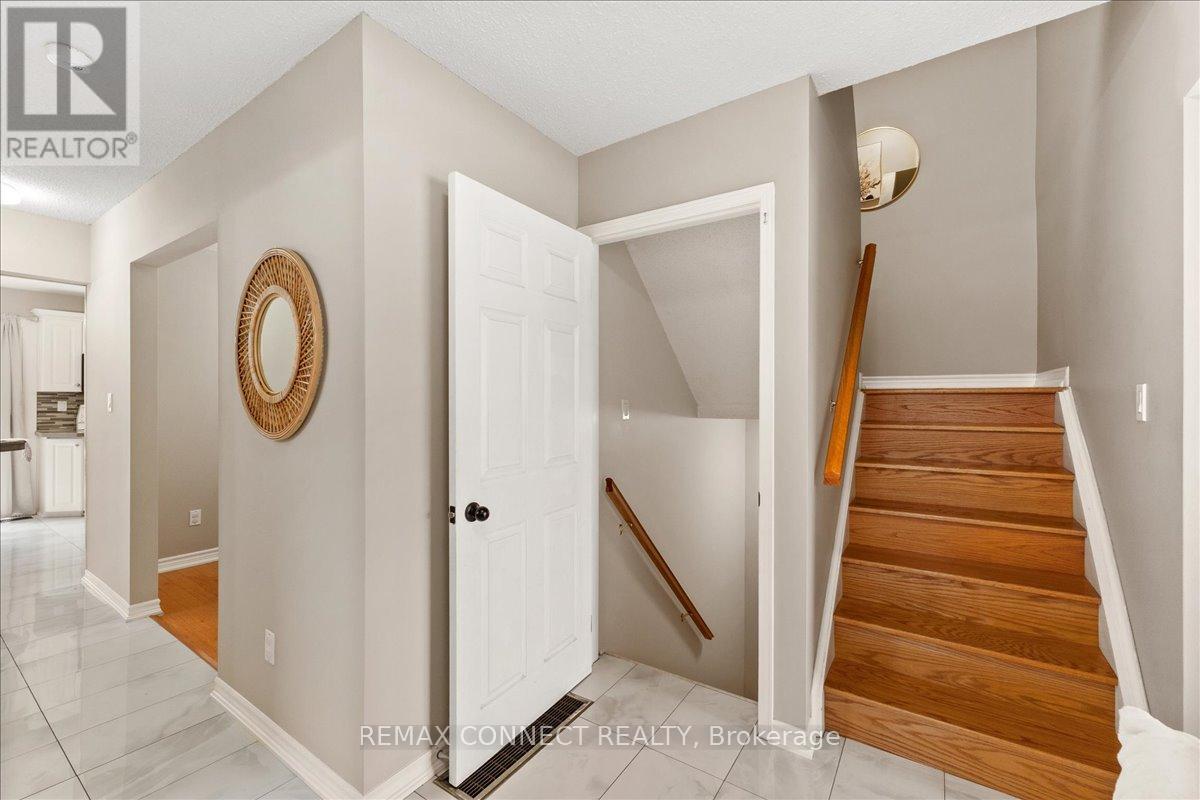 112 Londonderry Street, Oshawa, Ontario  L1J 6Z3 - Photo 12 - E13149216