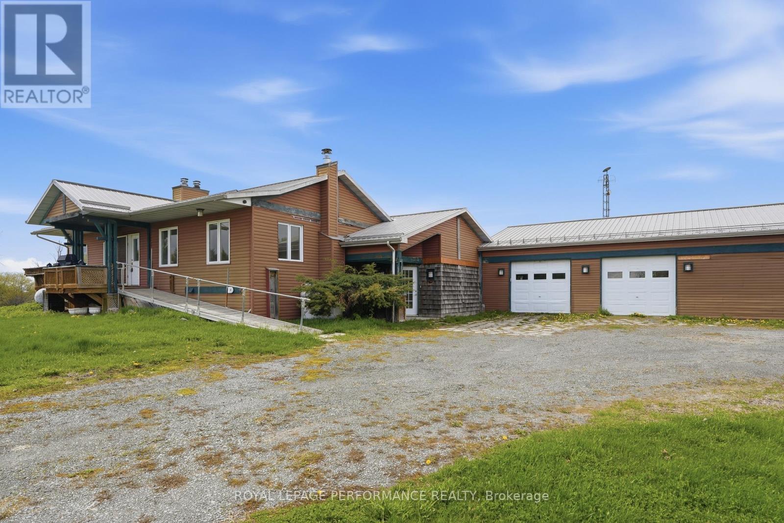 2575 Concession 2 Road, Alfred And Plantagenet, Ontario  K0B 1J0 - Photo 3 - X13146808