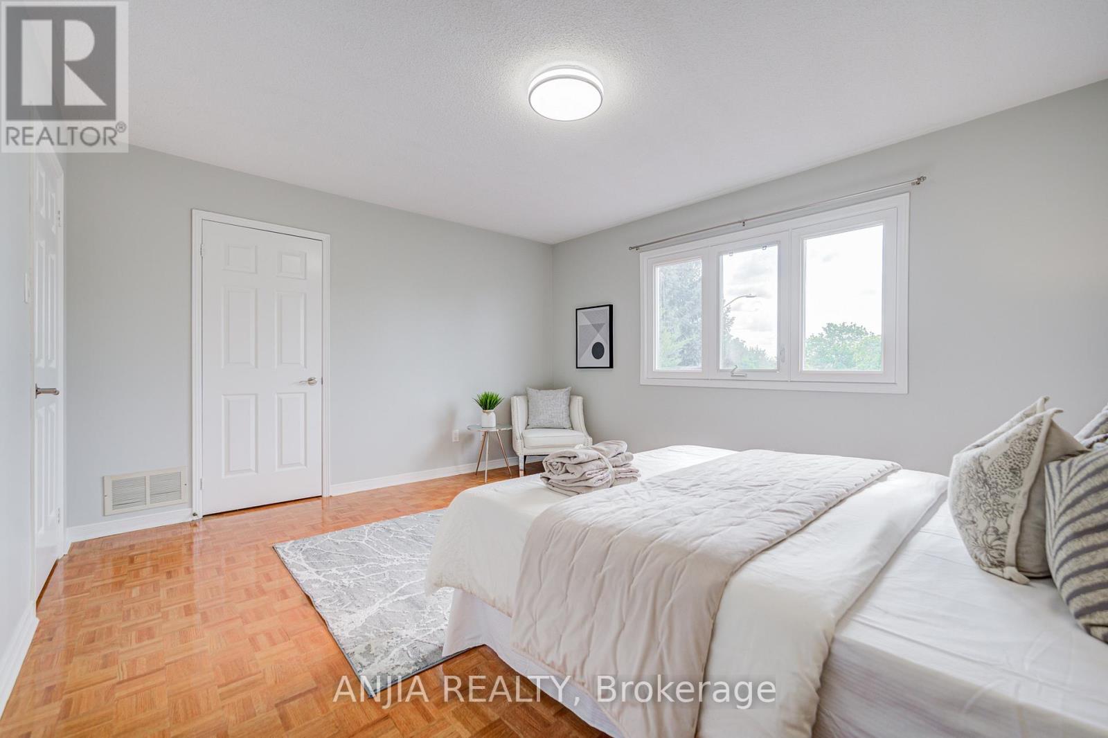 90 Olivewood Drive, Markham, Ontario  L3S 3E2 - Photo 35 - N13148928