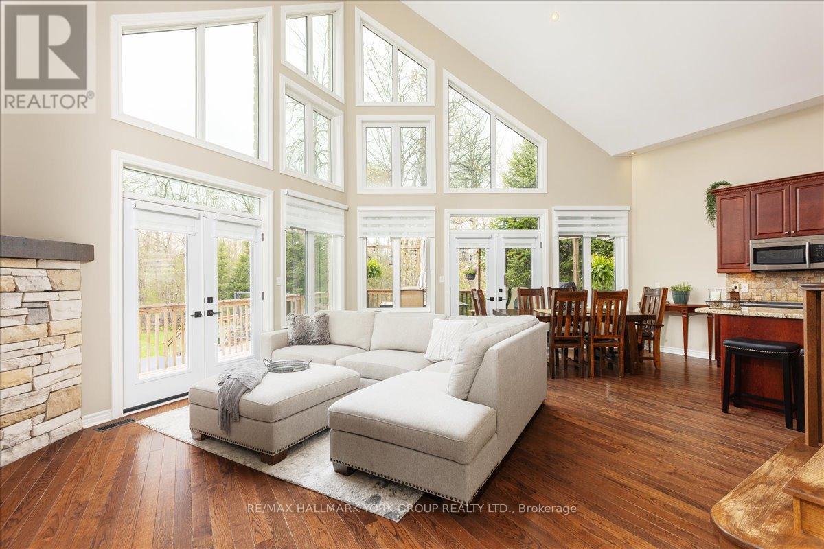 94 Riverview Beach Road, Georgina, Ontario  L0E 1N0 - Photo 11 - N13148994