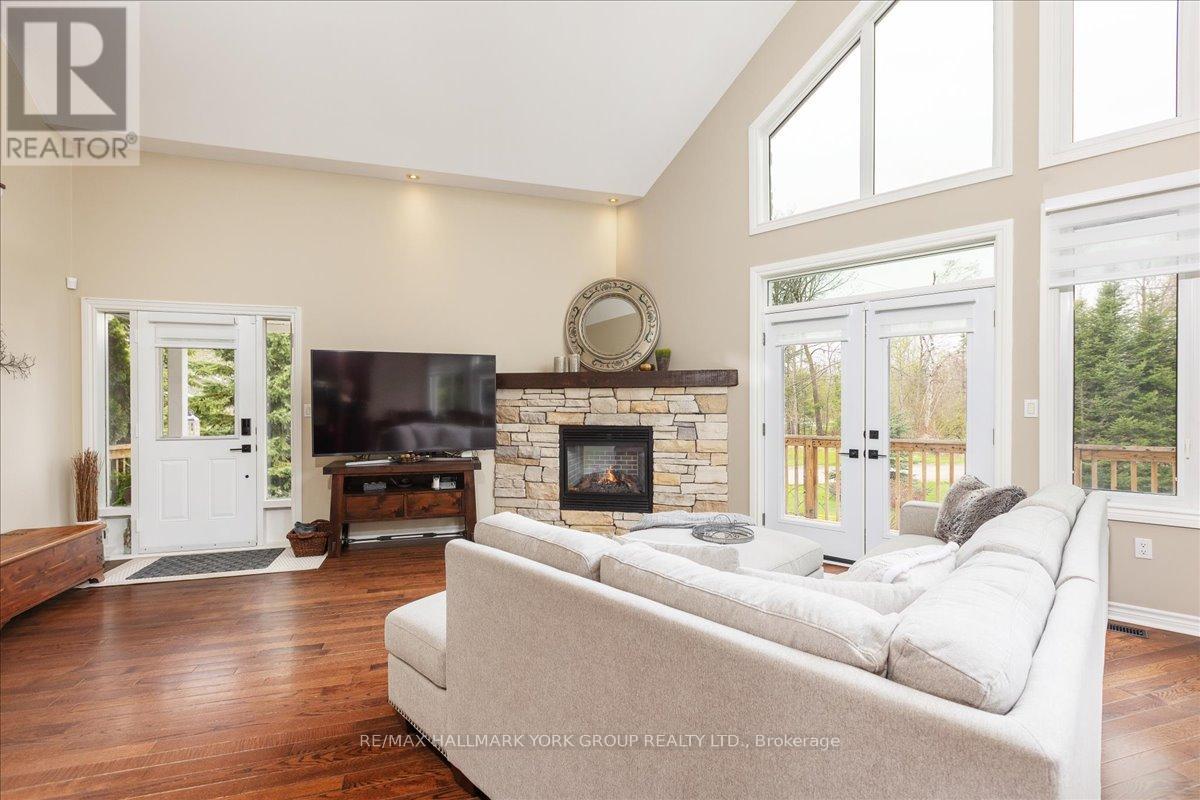 94 Riverview Beach Road, Georgina, Ontario  L0E 1N0 - Photo 13 - N13148994