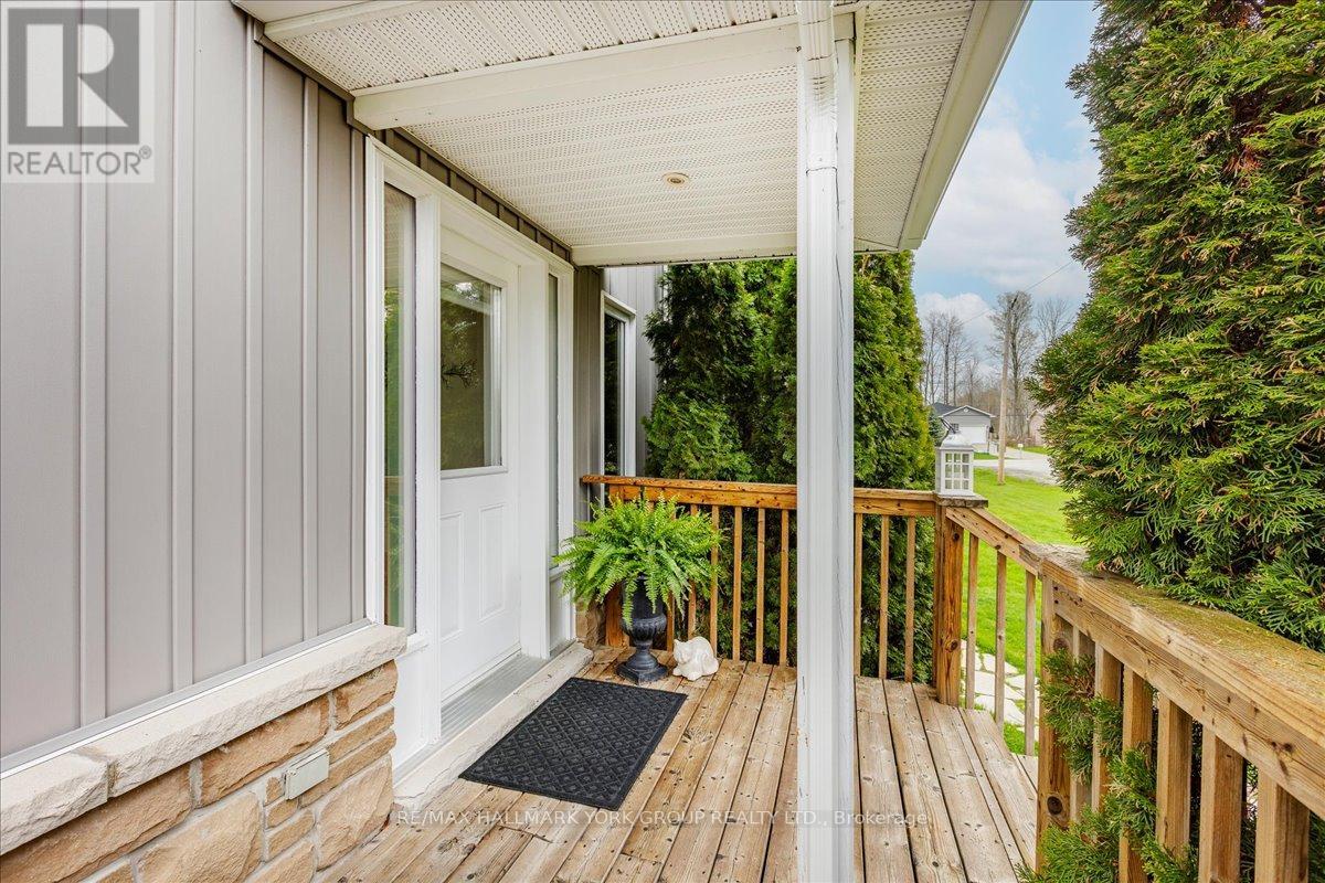 94 Riverview Beach Road, Georgina, Ontario  L0E 1N0 - Photo 9 - N13148994
