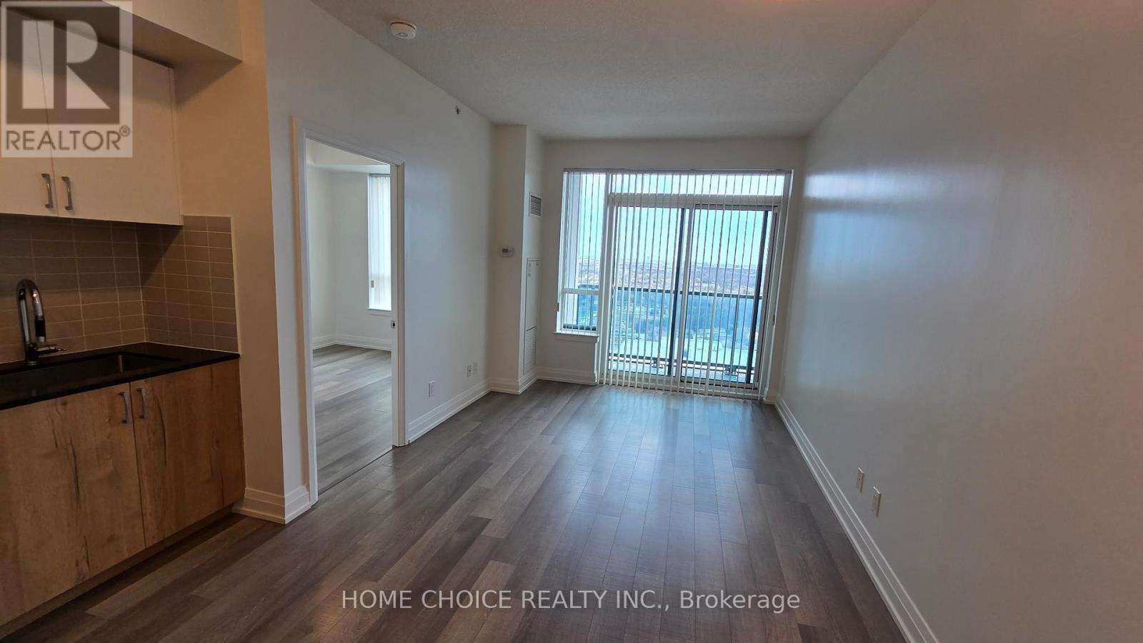 Ph103 - 7165 Yonge Street, Markham, Ontario  L3T 0C9 - Photo 11 - N13149002