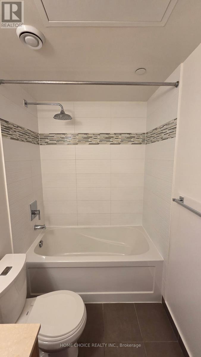 Ph103 - 7165 Yonge Street, Markham, Ontario  L3T 0C9 - Photo 15 - N13149002