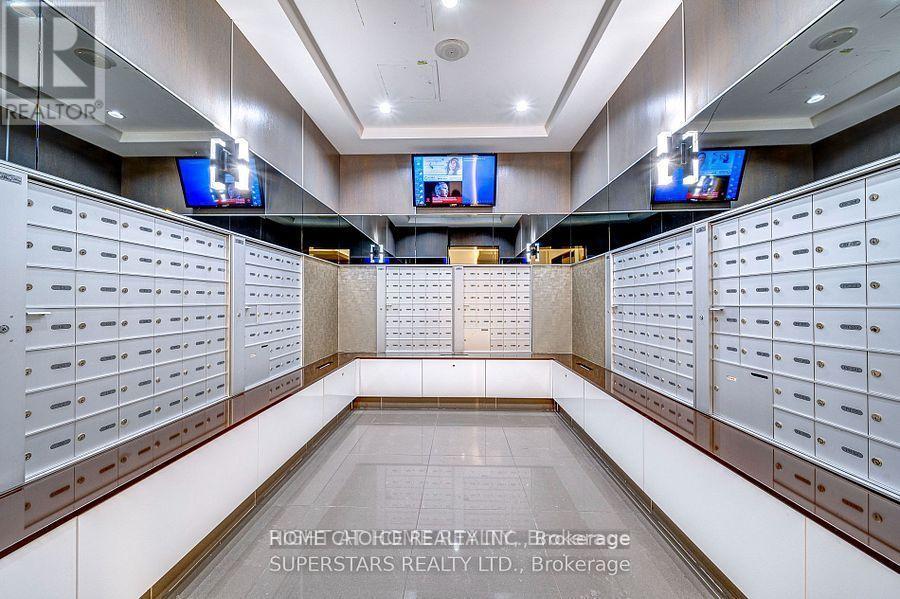 Ph103 - 7165 Yonge Street, Markham, Ontario  L3T 0C9 - Photo 4 - N13149002