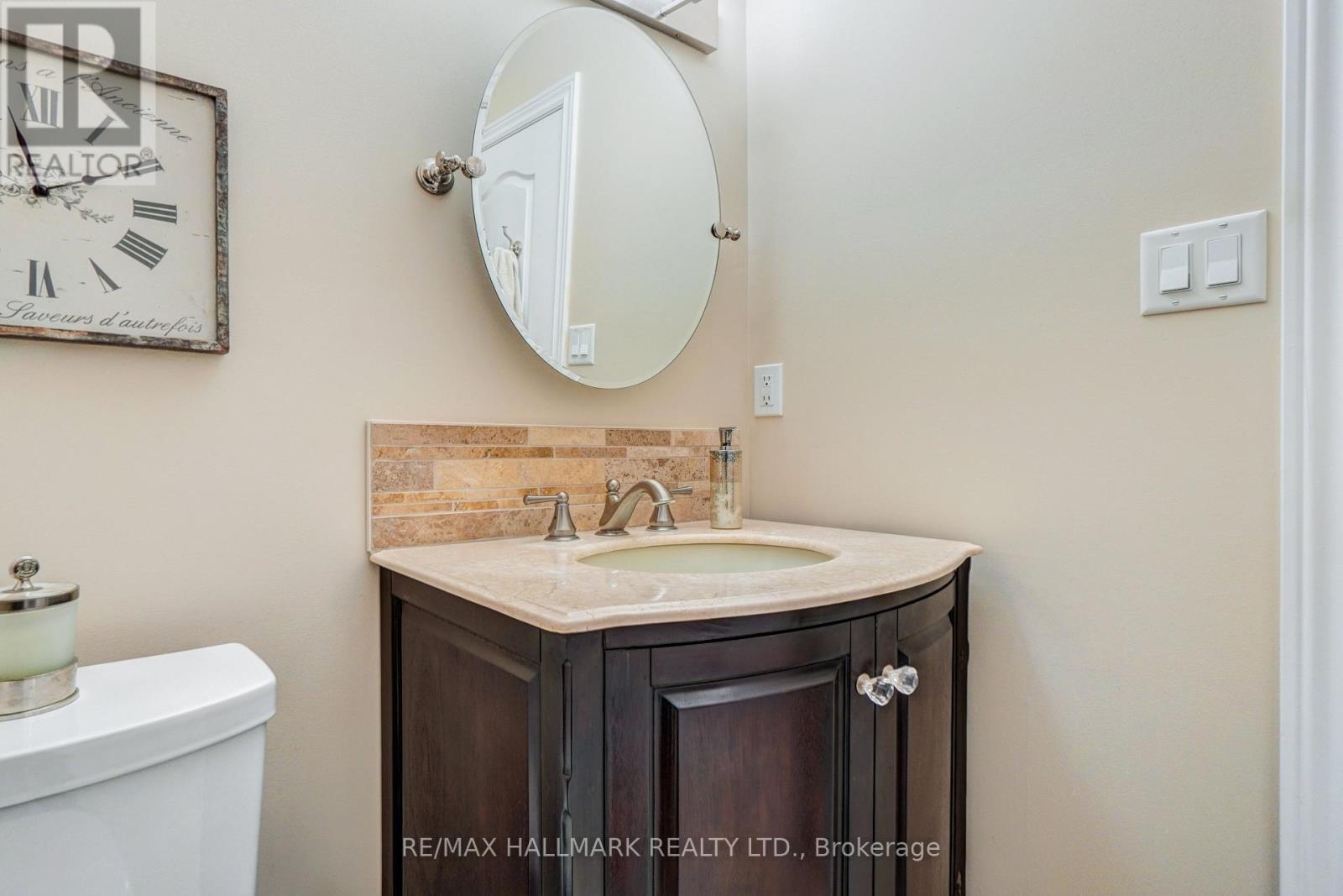 48 Fred Barnard Way, Uxbridge, Ontario L9P 0B9 - Photo 37 - N13149020