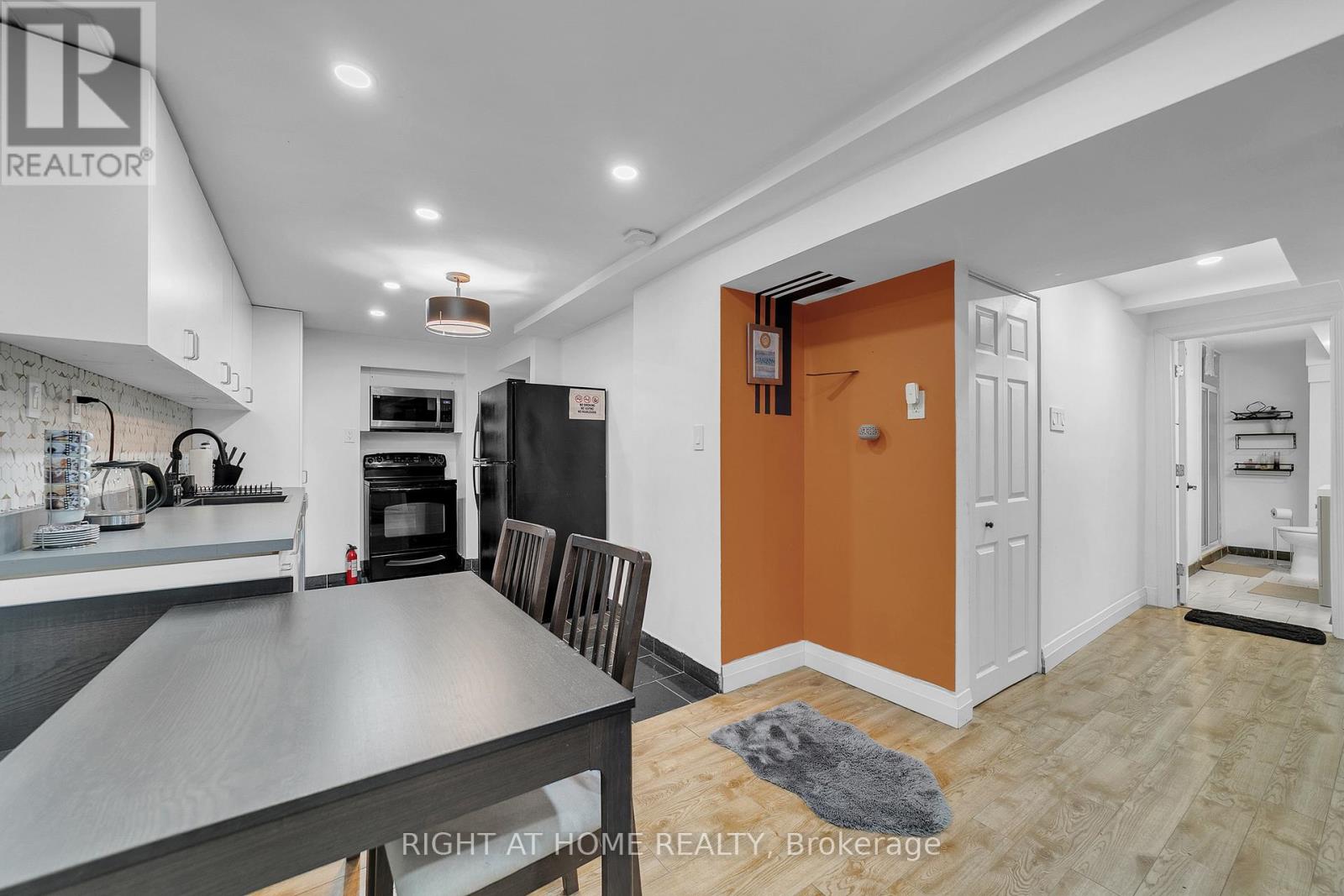 195 John Bowser Crescent, Newmarket, Ontario  L3Y 7N6 - Photo 12 - N13149114