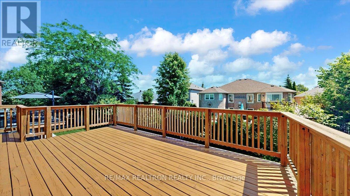 19 Tamarack Trail, Barrie, Ontario  L4N 9S1 - Photo 16 - S13149174
