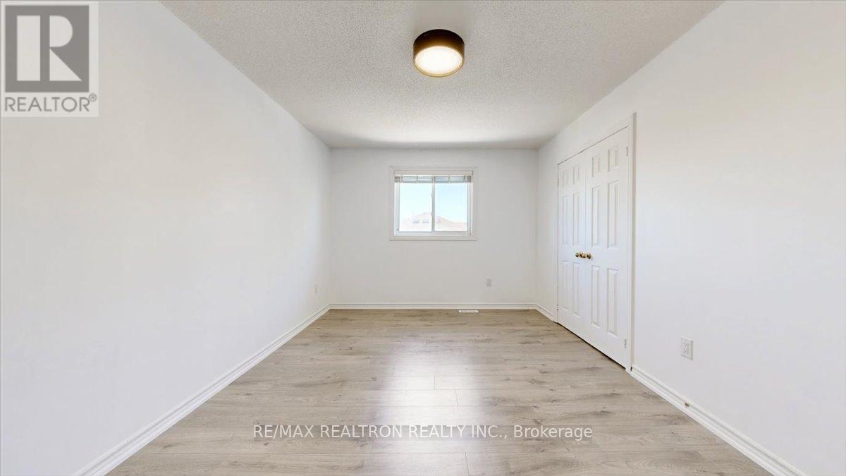 19 Tamarack Trail, Barrie, Ontario  L4N 9S1 - Photo 32 - S13149174