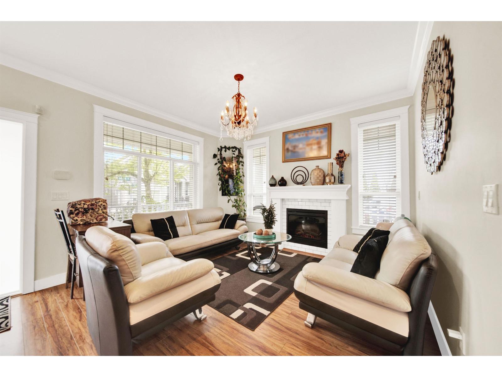 7051 144b Street, Surrey, British Columbia  V3S 8H4 - Photo 4 - R3124654