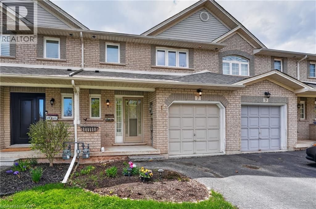 7 Elderberry Avenue, Grimsby, Ontario  L3M 5M9 - Photo 17 - 40827404