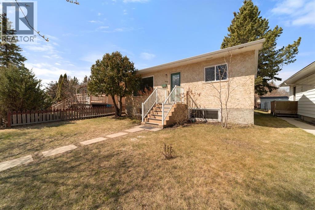 5228 47 Street, Camrose, Alberta  T4V 1K4 - Photo 2 - A2309798