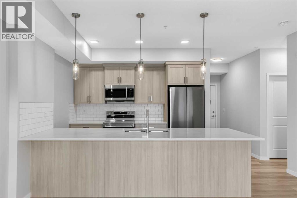 1206, 33 Carringham Gate NW, Calgary, Alberta  T3P 2H6 - Photo 4 - A2307634