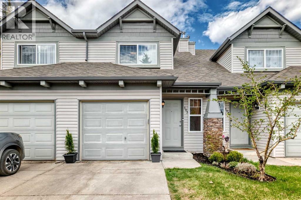 103 Everstone Place SW, Calgary, Alberta