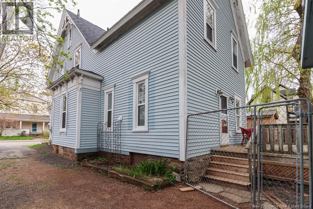 12 Pitt Street, Sussex, New Brunswick  E4E 1J1 - Photo 48 - NB139576