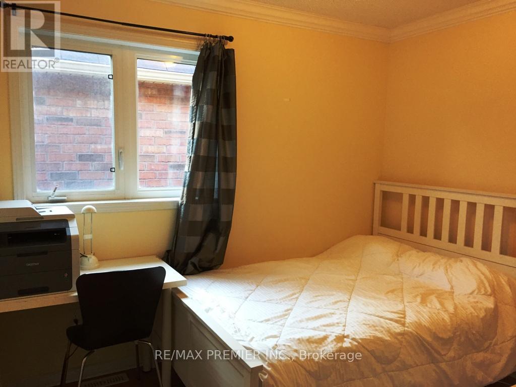 111 Catalpa Crescent, Vaughan, Ontario  L6A 0R5 - Photo 12 - N13017564
