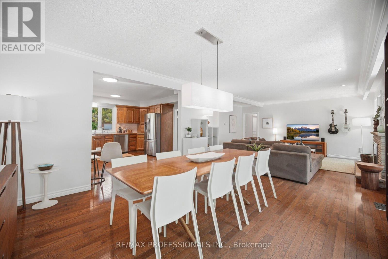 10 Cosway Court, Toronto, Ontario  M9C 2G3 - Photo 10 - W13148848