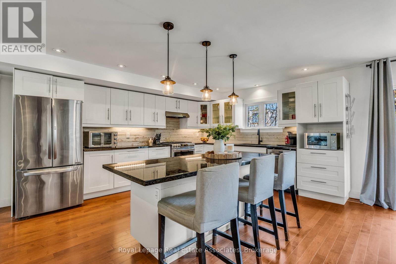1043 Shaw Drive, Mississauga, Ontario  L5G 3Z3 - Photo 11 - W13148878