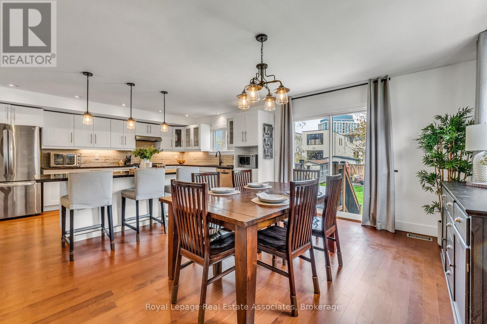 1043 Shaw Drive, Mississauga, Ontario  L5G 3Z3 - Photo 16 - W13148878