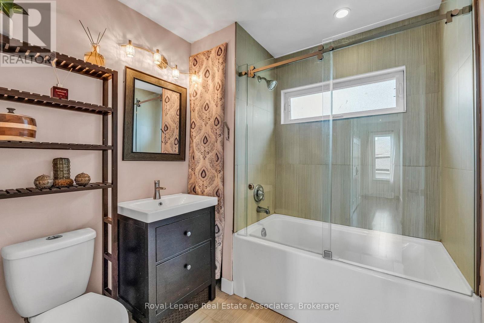 1043 Shaw Drive, Mississauga, Ontario  L5G 3Z3 - Photo 25 - W13148878