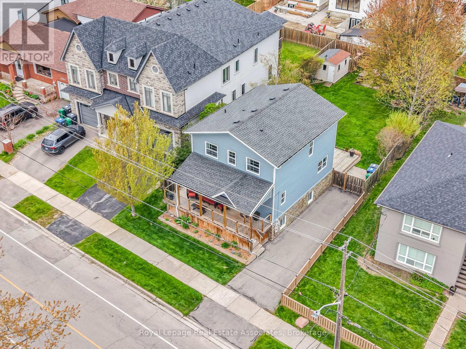 1043 Shaw Drive, Mississauga, Ontario  L5G 3Z3 - Photo 42 - W13148878