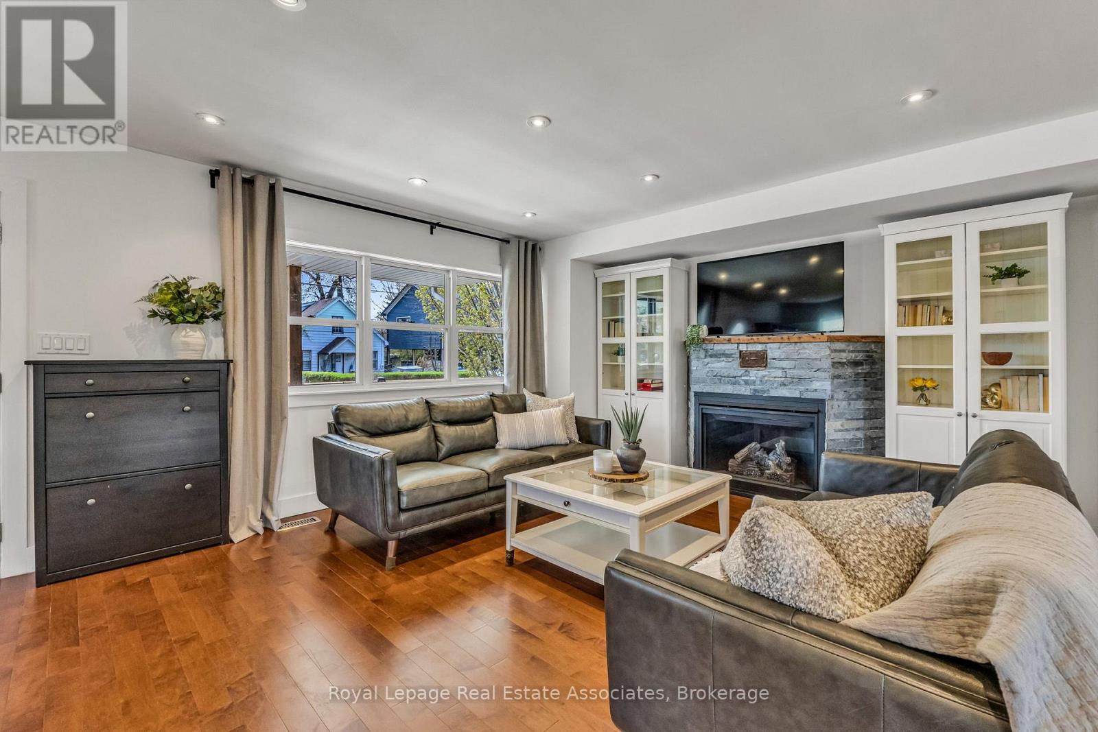 1043 Shaw Drive, Mississauga, Ontario  L5G 3Z3 - Photo 5 - W13148878