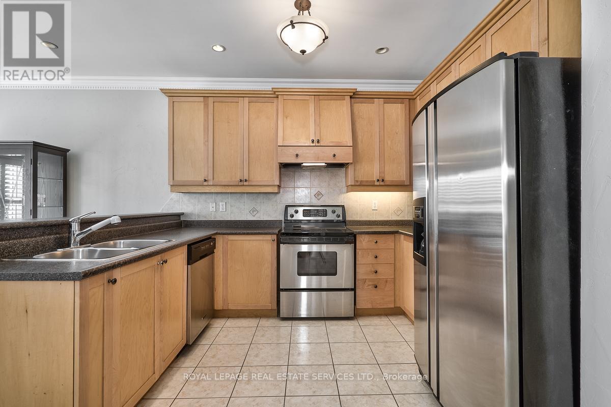 466 Thistle Glen Lane, Oakville, Ontario  L6H 7A5 - Photo 11 - W13148884