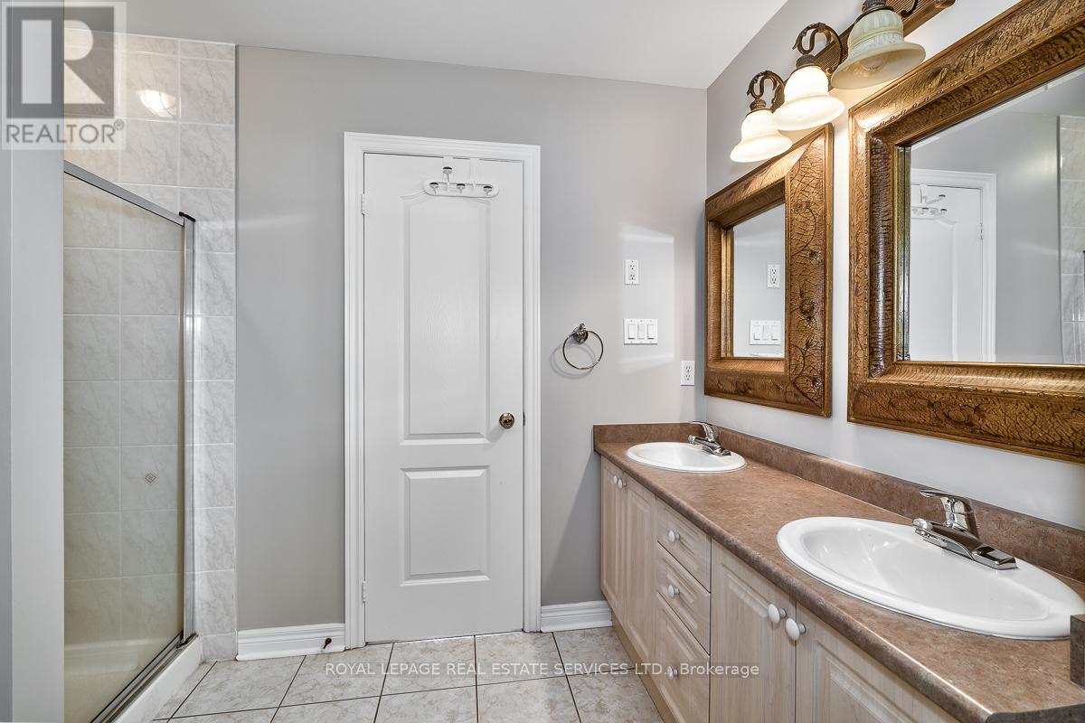 466 Thistle Glen Lane, Oakville, Ontario  L6H 7A5 - Photo 15 - W13148884